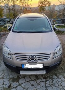 Nissan Qashqai+2 - 3