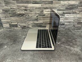 MacBook Pro 13 2019 i5 / 8GB / 128GB - 3