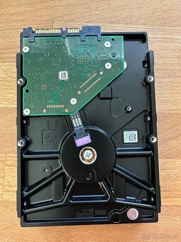 Seagate IronWolf 4TB CMR - 3