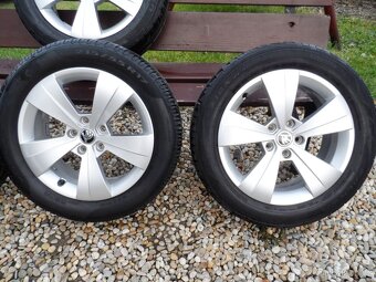 Originál Alu Kola Škoda17 Pneu Letní Pirelli 215/55/17 5X112 - 3