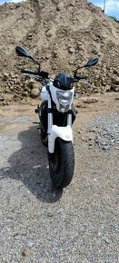 Benelli 302 2016  14300 km - 3