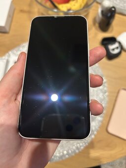 iPhone 13 Mini, 256GB, růžový - 3