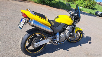 Honda CB600F Hornet, r.2002 - 3