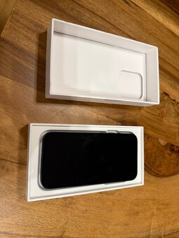 REZERVOVÁNO: iPhone 13, 256 GB, modrý – plně funkční - 3