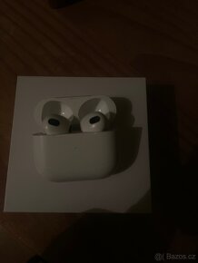 Apple AirPods 3 - 3