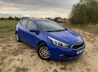 KIA Cee'd 1.6 CRDi Diesel 66kW - 3