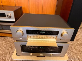 Accuphase C-2400; Accuphase P-450 - 3