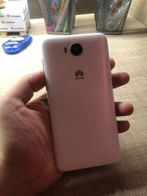 Huawei Y6 2017 - 3