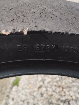 Pneu Pirelli 190/60r17 - 3