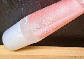 Lesk na rty essence Juicy Bomb - 3