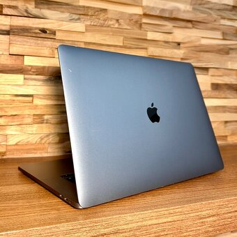 MacBook Pro 16¨  Space Gray, i9, rok 2019, 32GB RAM, 1TB SSD - 3