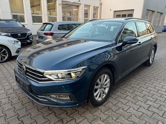 VW Passat B8 2.0TDI 110kW DSG ACC Matrix LED Qi ERGO DAB - 3