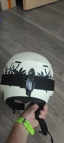 Lyžařská helma - 3