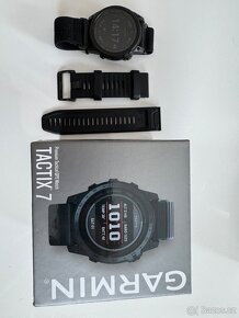 Garmin Tactix 7 Sapphire Black Silicone Band - 3