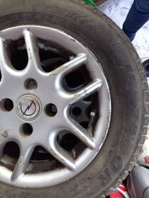 Kola z Opel Corsa 4x100 (165/70 R13) - 3