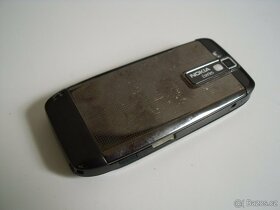 Nokia E66 - 3