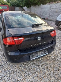 Rozpredam Seat Toledo 1.2Tsi 77kw CBZ 2014 - 3