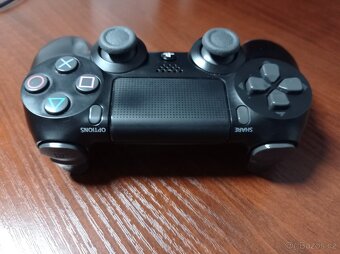 Dualshock 4 (PlayStation 4) černý - 3