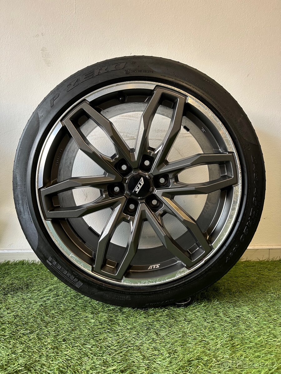 Alu kola 5x139.7 r20 s pneu