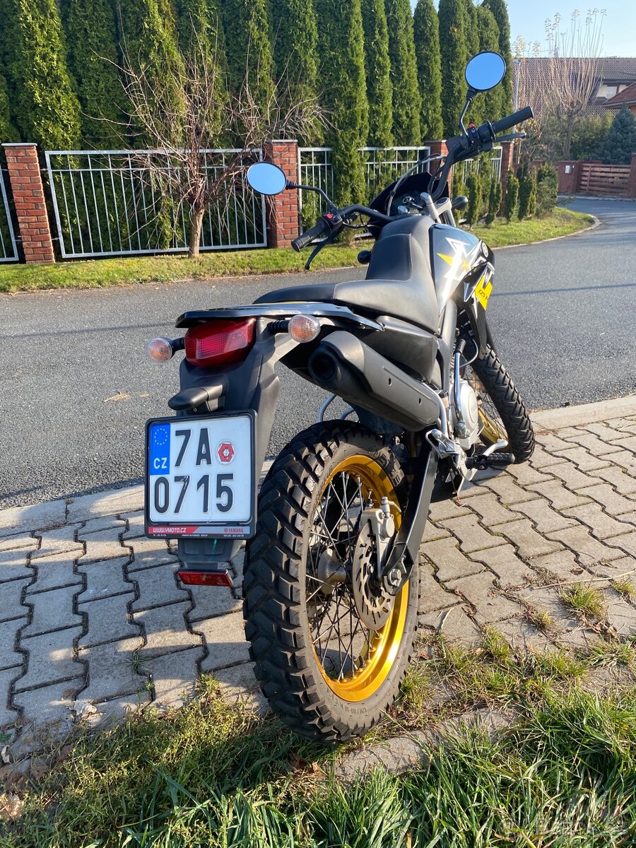 Yamaha XT 125 R