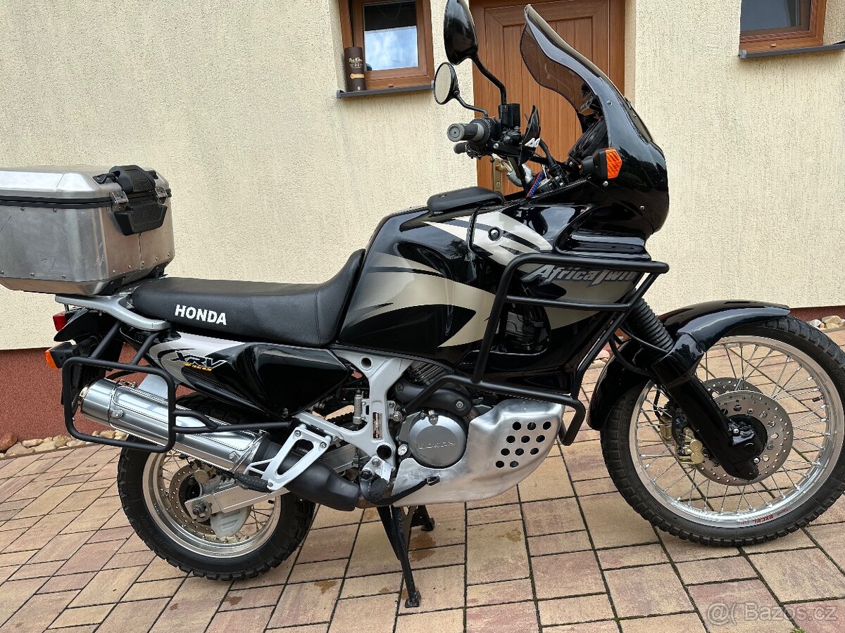 Honda Africa Twin 750 XRV