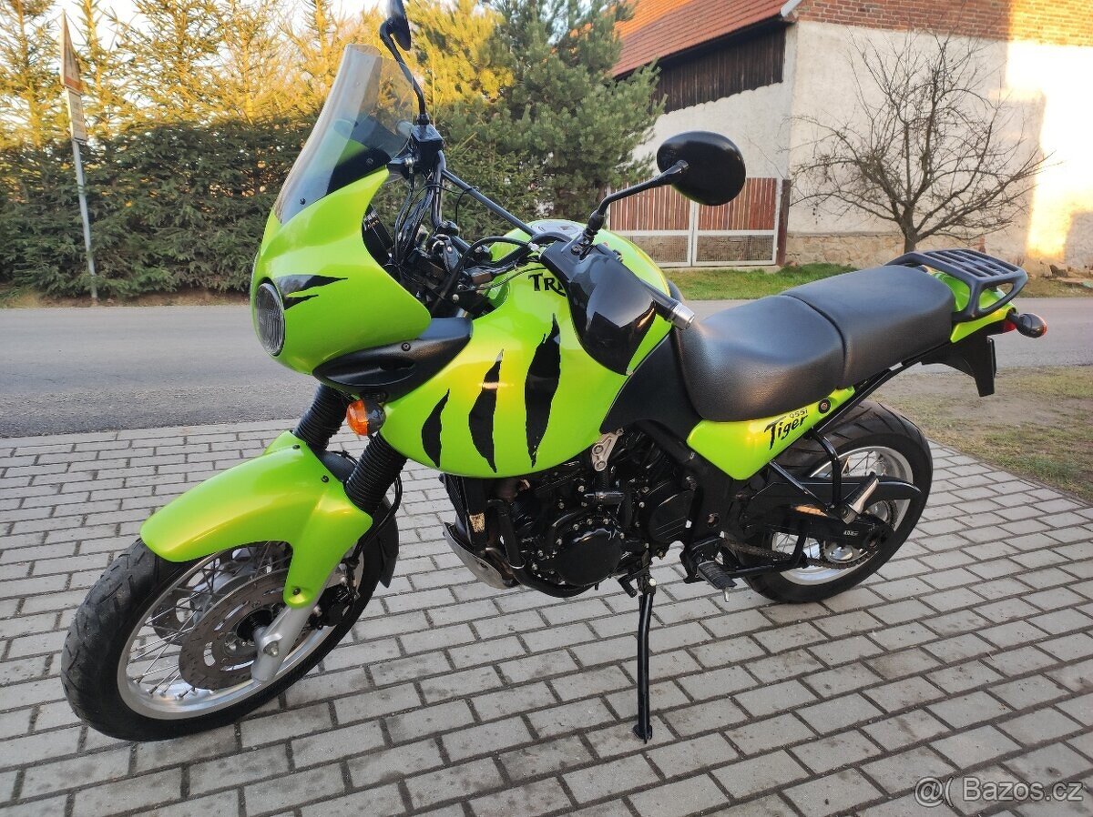 Triumph Tiger 955i super stav nutno vidět,Video,mohu dovézt