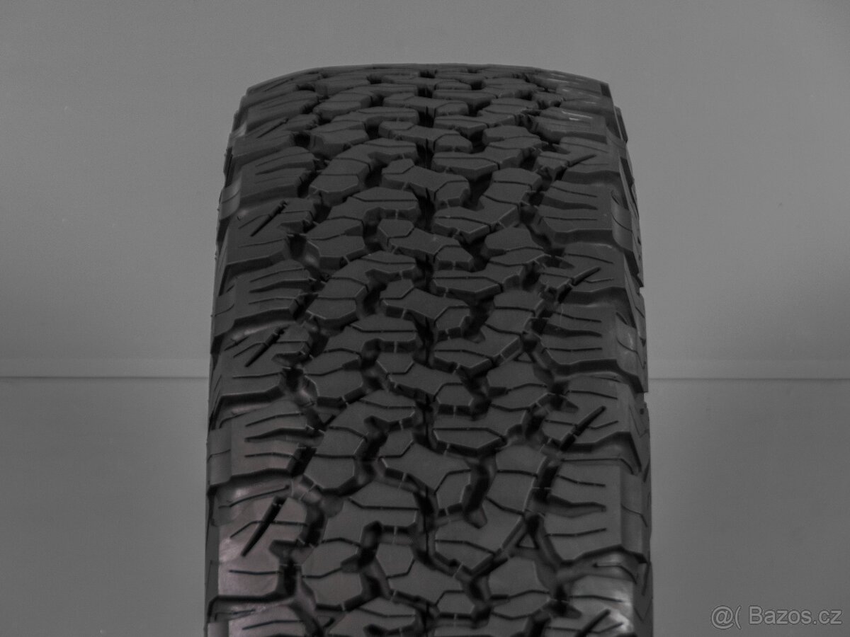 PNEU OFFROAD R17 BFGOODRICH 285/70/17 2KS (2285B)