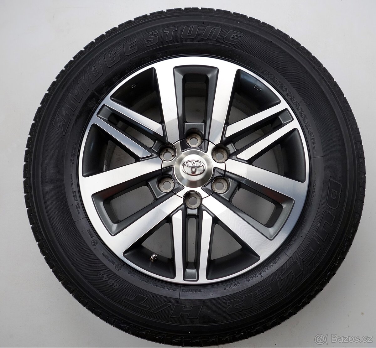 Toyota Hilux - Originání 18" alu kola - Letní pneu