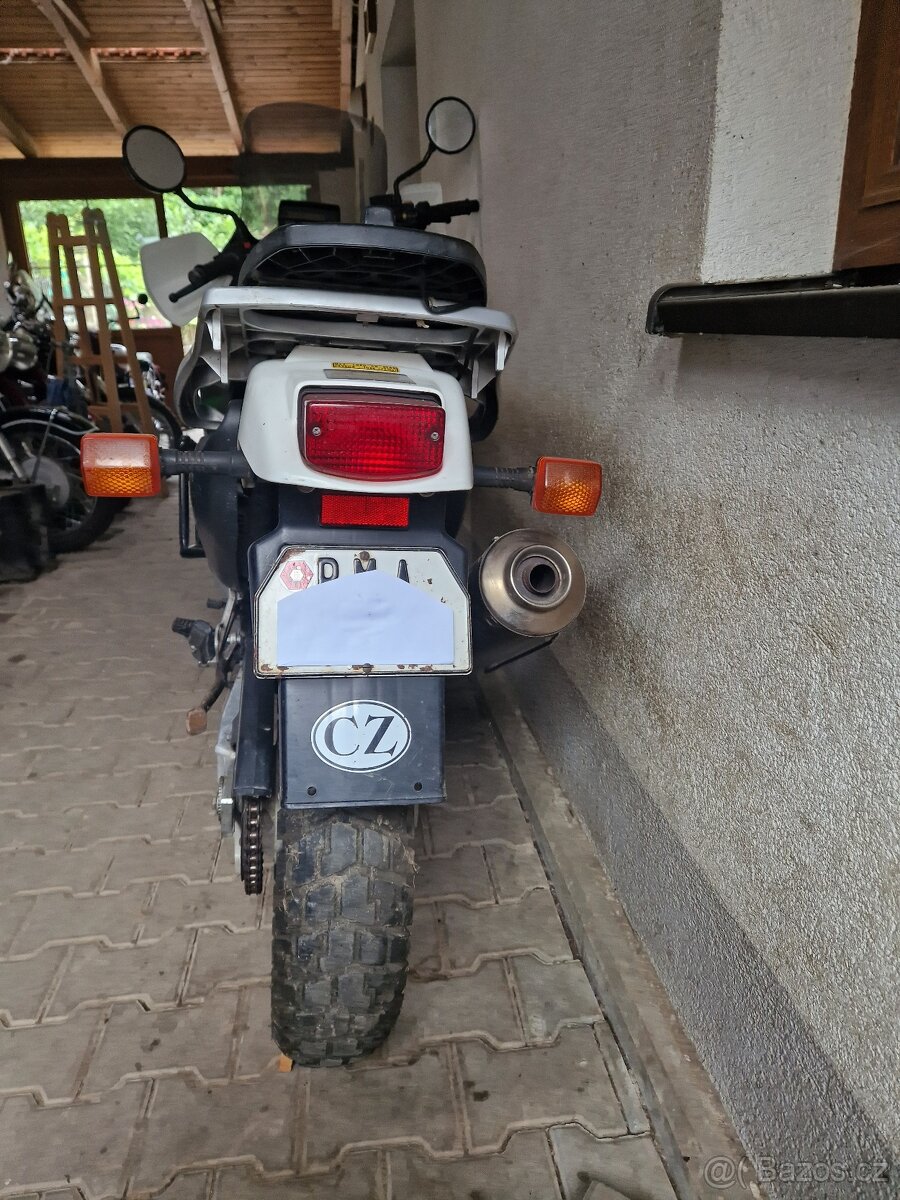 Honda Africa Twin XRV 750