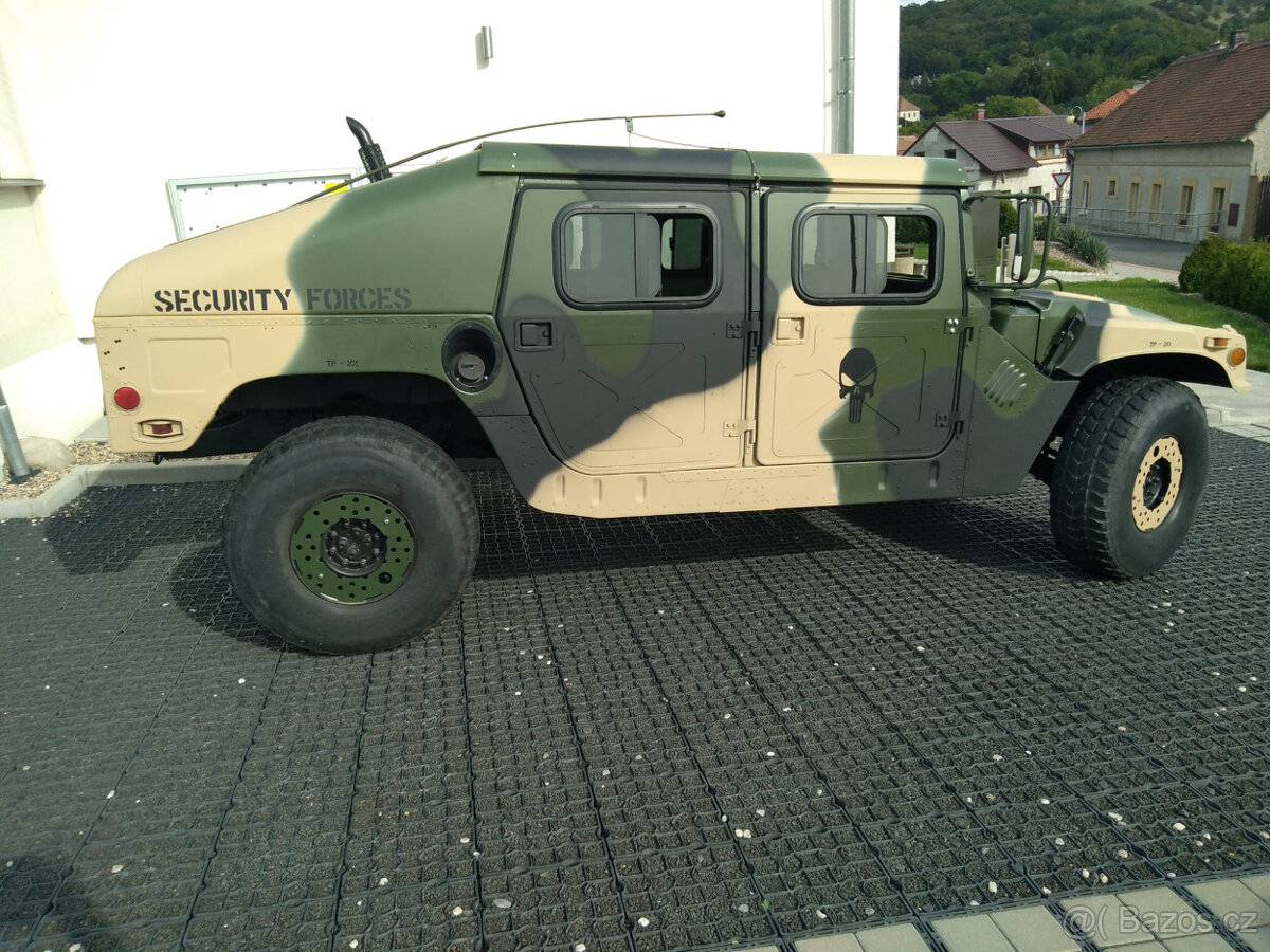 Hummer H1 6.2 D / 110kW / HMMWV / M998 / Vojenský / TOP