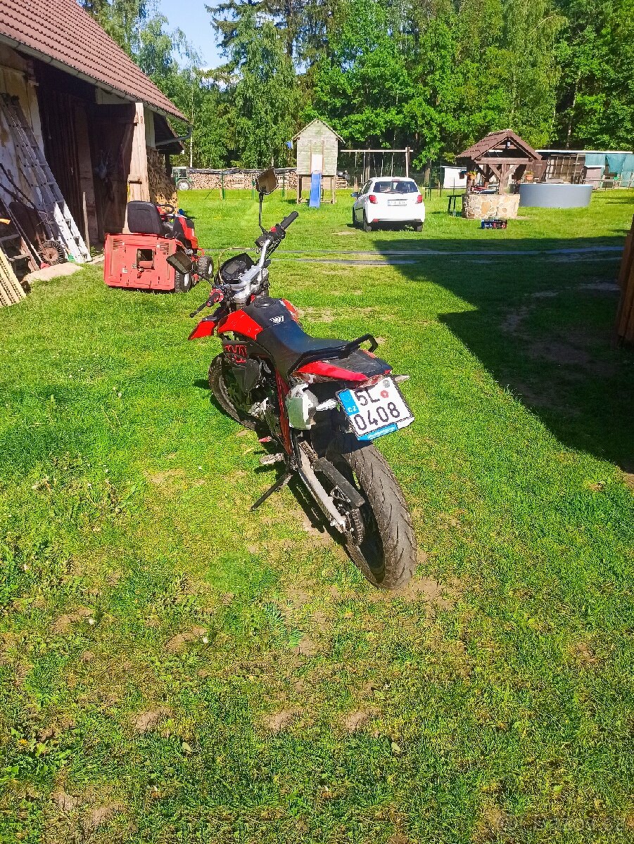 Yuki 125 ccm