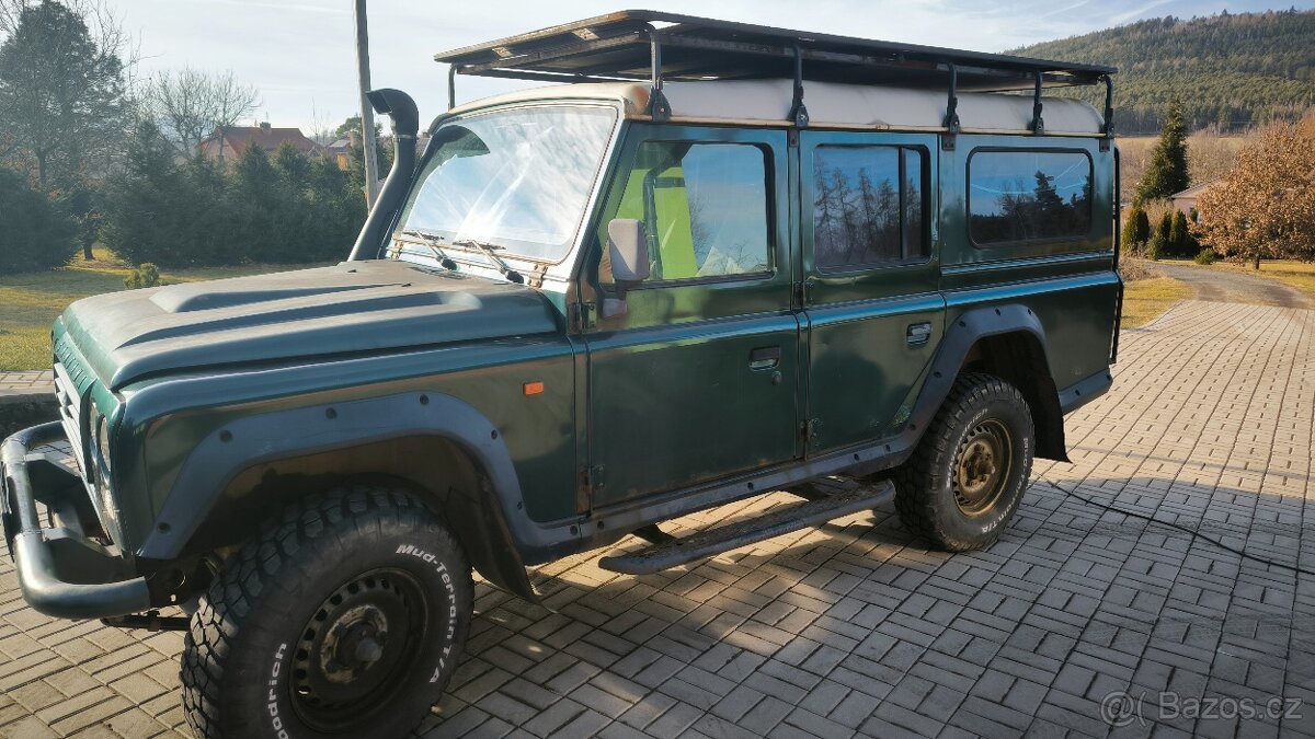 Land Rover Defender  Santana PS