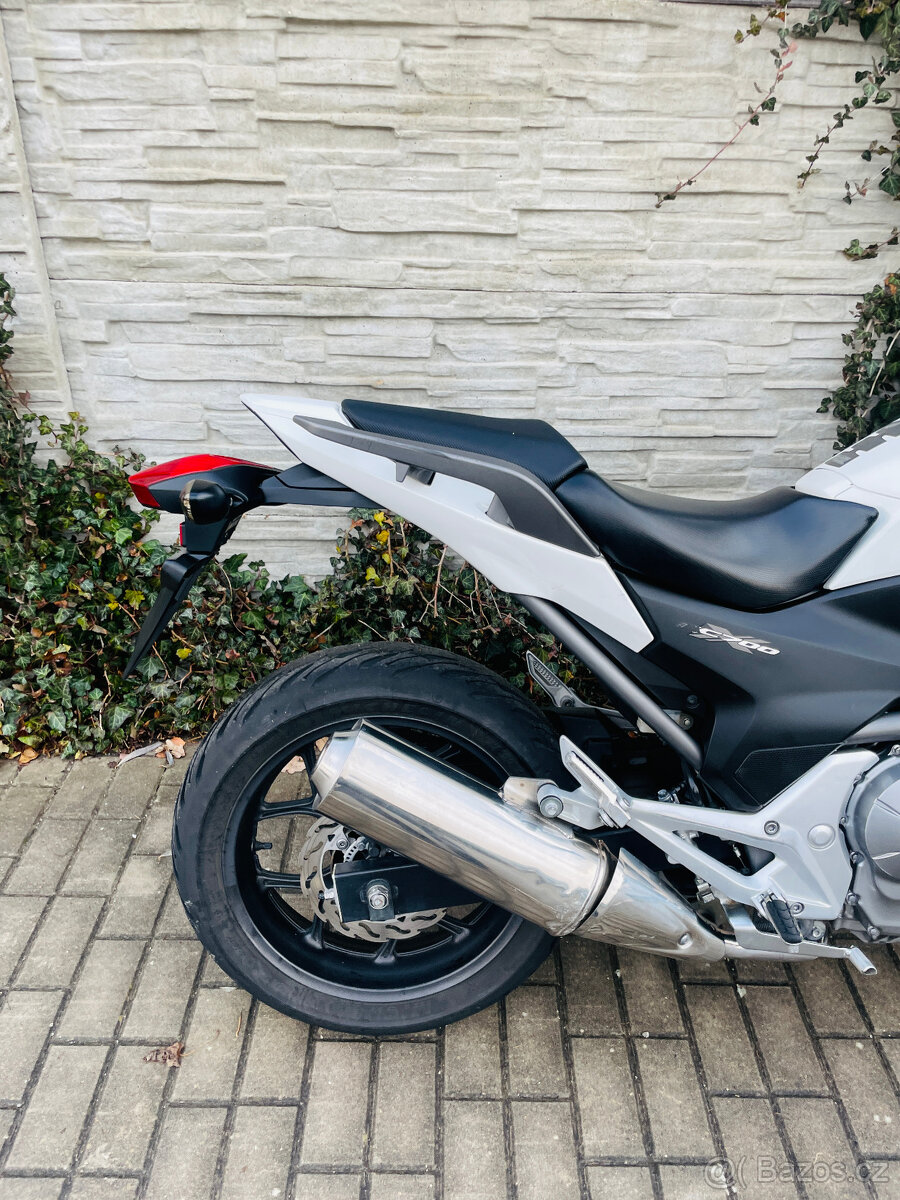 Honda NC 700 X r.v. 2014 najeto 43tis km 35kW