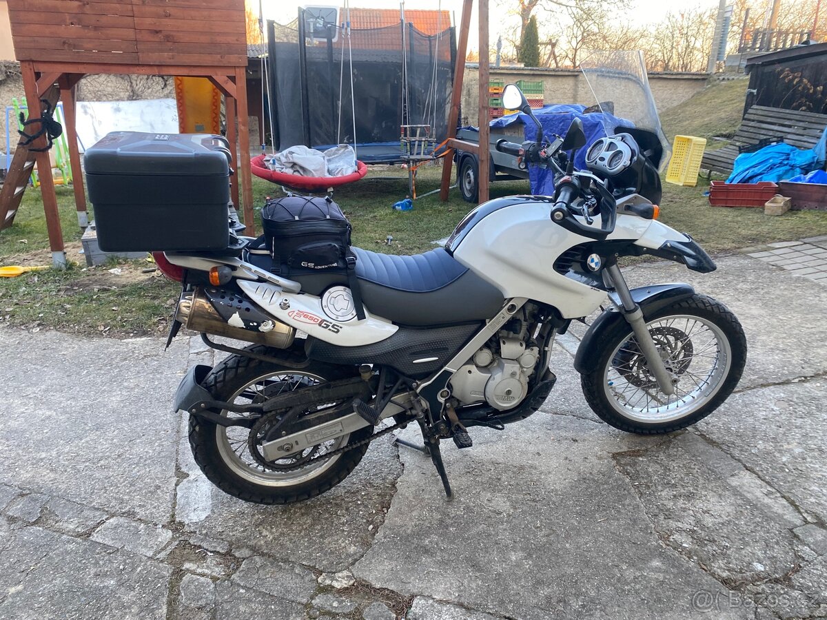 BMW F 650 GS 35kw lze řídit s A2