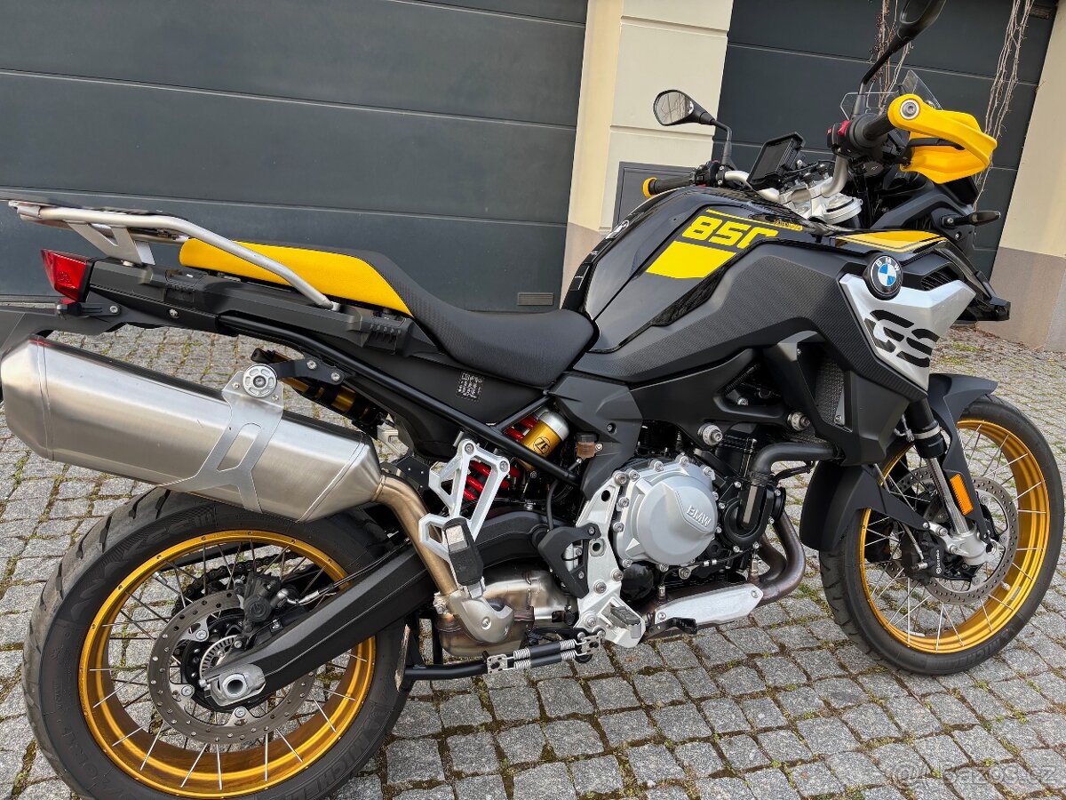 BMW F 850 GS 40th Year GS Edition najeto pouze 3986km TOP