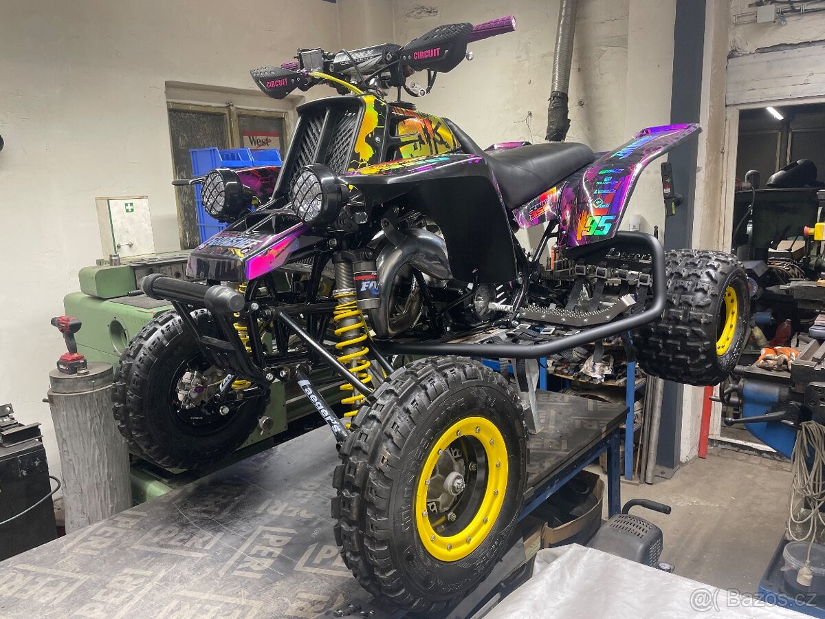 Yamaha banshee 350