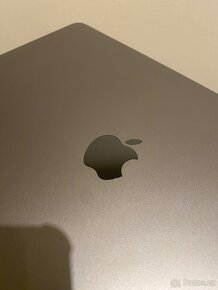 MacBook Pro 13 2019 - 4