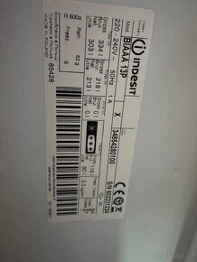 Indesit lednice s mrazákem BIAAA 13P - 4