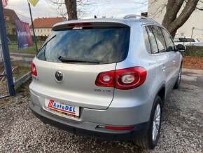 VW Tiguan 2.0 TDi DSG 4x4,Serviska,Senzory - 4