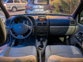 Renault Clio II 1.6 16V - 4