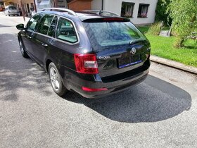 ŠKODA OCTAVIA COMBI III 2.0TDI 110KW DSG-F1 - 4