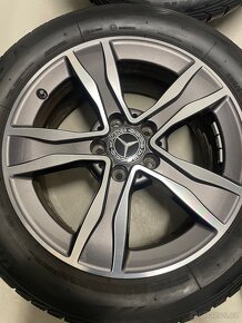 Original zimni Mercedes C w205 s205 r17 225/50/17 99% - 4