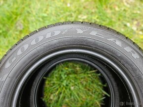 4x Zimní ZÁTĚŽOVÉ pneu GoodYear Cargo 2 - 205/65 R16 C - 90% - 4