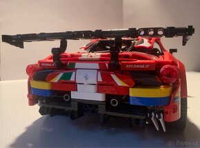 Lego Technic 42125 Ferrari 488 GTE AF CORSE #51 - 4