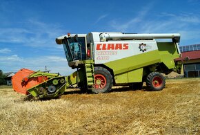 Sklízecí mlátička Claas Lexion 480 - 4