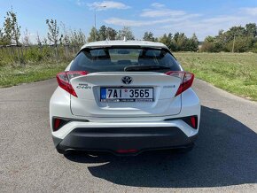 Toyota C-HR 1,8 Hybrid 90 Kw E - CVT Active odp.DPH - 4