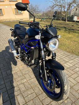 Suzuki SV 650 - 4