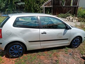 Volkswagen Polo - 4