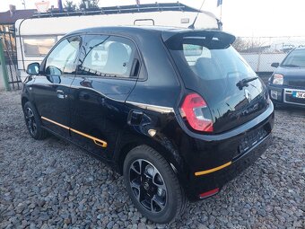 Renault Twingo 0.9i   r. 2019   servisní kniha - 4