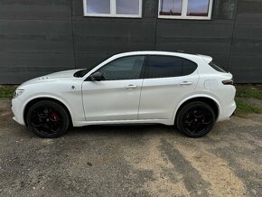 Alfa Romeo Stelvio QV ( motor Ferrari) - 4